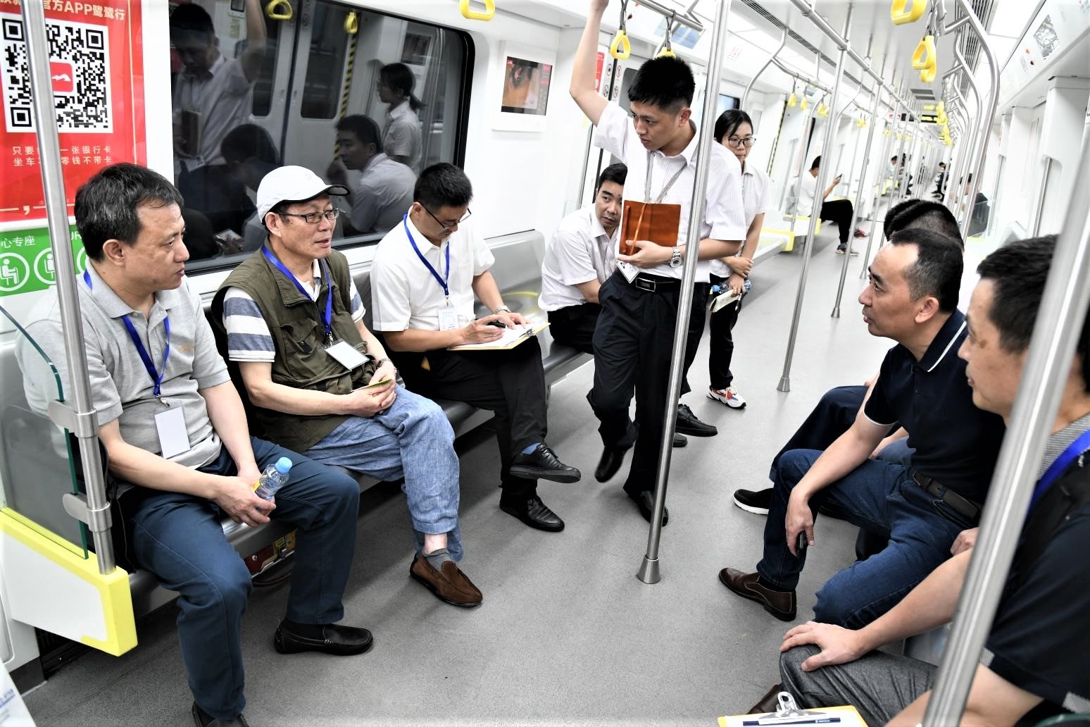 2019年6月，公司在國內(nèi)率先開展軌道運(yùn)營期間服務(wù)評價(jià)工作（南昌地鐵），隨后，先后承擔(dān)了呼和浩特、南昌、鄭州、石家莊等城市地鐵初期運(yùn)營前安全評估項(xiàng)目。.jpg